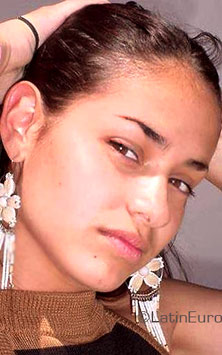 Date this good-looking Brazil girl Camile from JEQUIE B3436