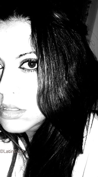Date this athletic Brazil girl Viviane from BRASILIA B3514