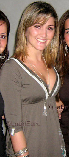 Date this delightful Brazil girl Greicy from PALHOCA B3544