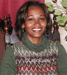 Date this beautiful Brazil girl Edileuza from MATO GROSSO B3586