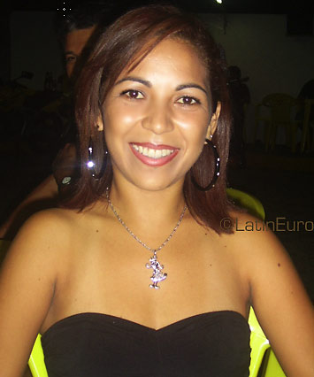 Date this hot Brazil girl Adriana from CAMPINA GRANDE B3619
