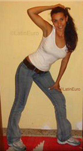 Date this young Brazil girl Roberta from BARRA DE SAO JOAO B3736