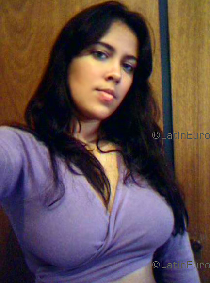 Date this funny Brazil girl Rubi from PETROLINA B3792