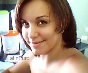 Date this sensual Brazil girl Luciana from PADILHA B4053