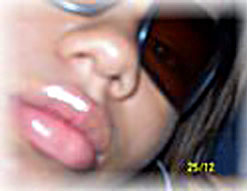 Date this nice looking Brazil girl Patricia from GOVERNADOR VALADARES B4063