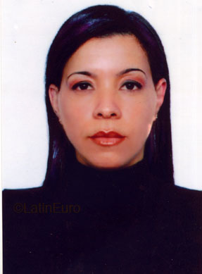 Date this gorgeous Brazil girl Joana from BELO HORIZONTE B4099