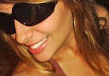 Date this voluptuous Brazil girl Rosinete from Sao Paulo B423