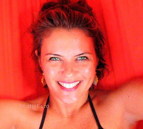 Date this cute Brazil girl Renata from FORTALEZA B4332