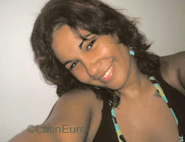 Date this gorgeous Brazil girl Shirleide from RECIFE B4362