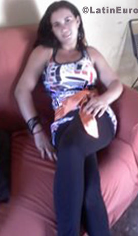 Date this fun Brazil girl Francisca from Campo Largo B440
