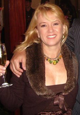 Date this nice looking Brazil girl Silvia from SAO PAULO B4400