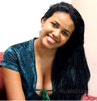 Date this stunning Brazil girl Fabiana from SANTA INES B4450