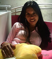 Date this voluptuous Brazil girl Gisele from  B4457