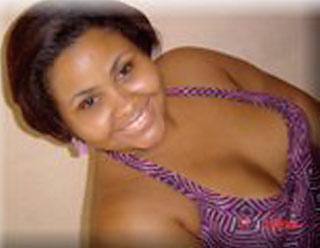 Date this beautiful Brazil girl Alexandra from RECIFE B4759