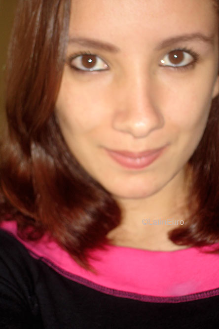 Date this lovely Brazil girl Tatiane from CURITIBA B4799