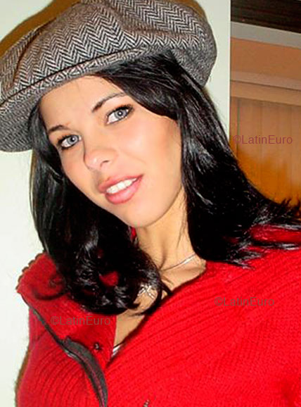 Date this gorgeous Brazil girl Marta from ESTANCIA VELHA B4879