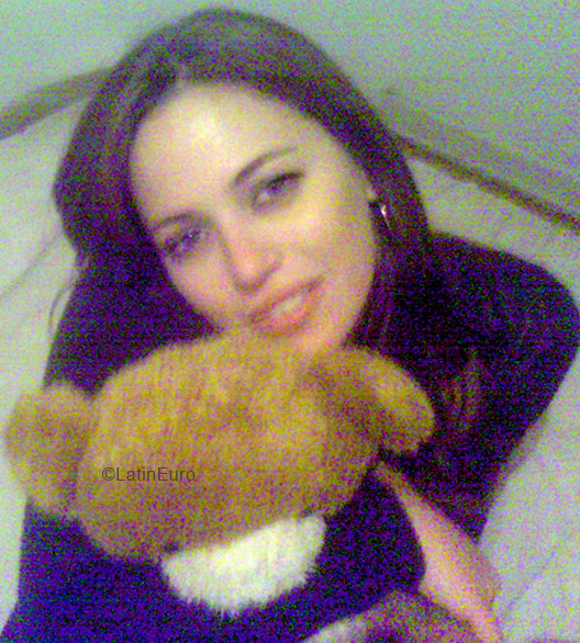 Date this happy Brazil girl Simone from SAO PAULO B4882