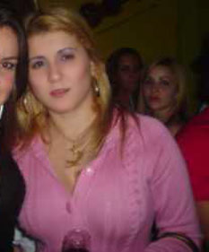 Date this sensual Brazil girl Fernanda from DIVINOPOLIS B5043