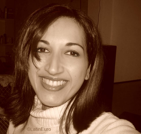 Date this sensual Brazil girl Jaqueline from VILA NOVA B5050