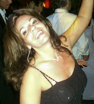Date this fun Brazil girl Maria from Brasilia B5091