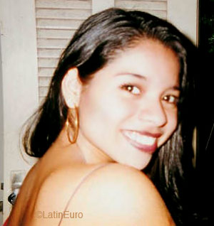 Date this sultry Brazil girl Laydiane from SAO LUIS B5102