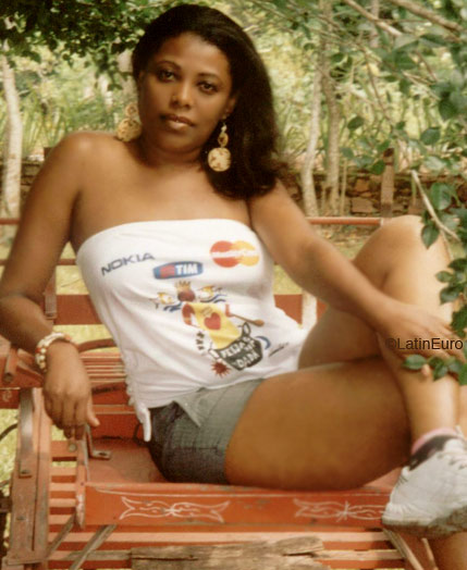 Date this charming Brazil girl Lene from SALVADOR B5119