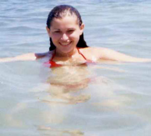 Date this sensual Brazil girl Ana from FORTALEZA B5239