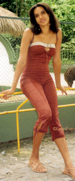 Date this hard body Brazil girl Roseane from JABOATAO DOS GUARARAPES B5272