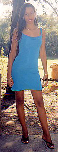 Date this cute Brazil girl Simone from BAIRRO LIMOEIRO B5279