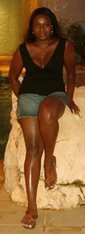 Date this attractive Brazil girl Roberta from SAO PAULO B5345
