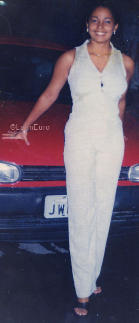 Date this attractive Brazil girl Eliene from MANAUS B5364