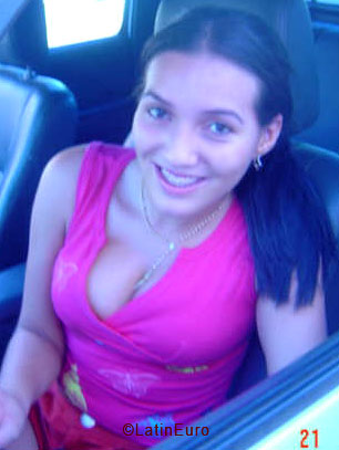 Date this hard body Brazil girl Ana from RONDONOPOLIS B5417