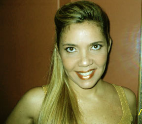 Date this cute Brazil girl Cydia from BELEM B5480