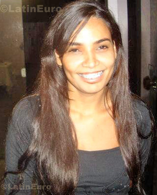 Date this funny Brazil girl Suh from Rio de Janeiro B549
