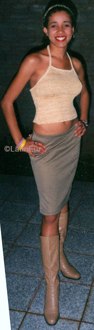 Date this funny Brazil girl Fernanda from CARAPICUIBA B5743