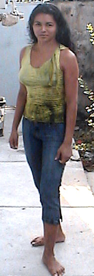 Date this pretty Brazil girl Fatima from MANAUS B5793