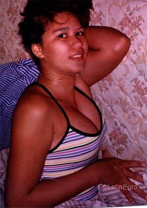 Date this sensual Brazil girl Mara from MANAUS B5795