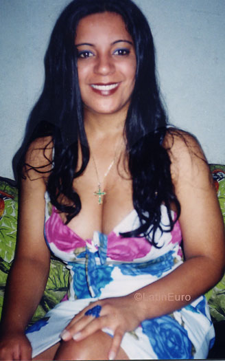 Date this attractive Brazil girl Sueli from RIBEIRAO DAS NEVES B5853