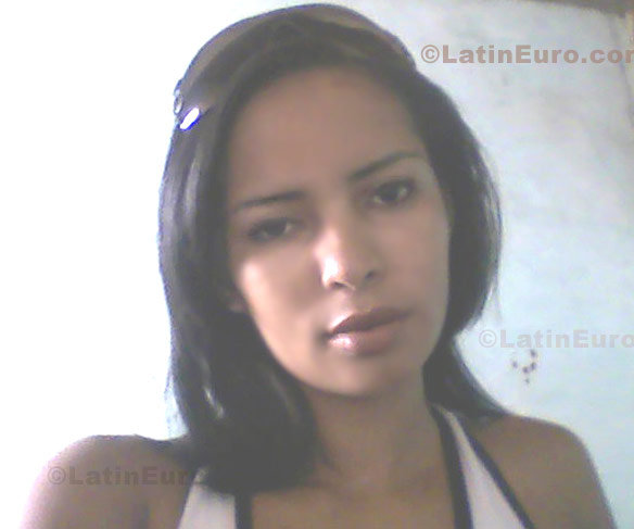 Date this beautiful Brazil girl Brigida from Maraba B588