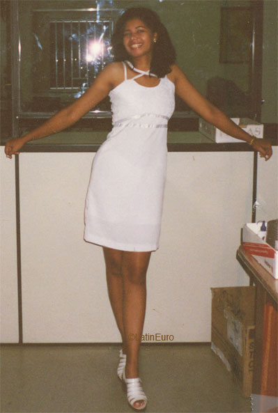 Date this hot Brazil girl Juslimar from PETROLINA B6101