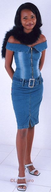 Date this attractive Brazil girl Michelle from RECIFE B6136