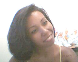 Date this stunning Brazil girl Simone from  B6275
