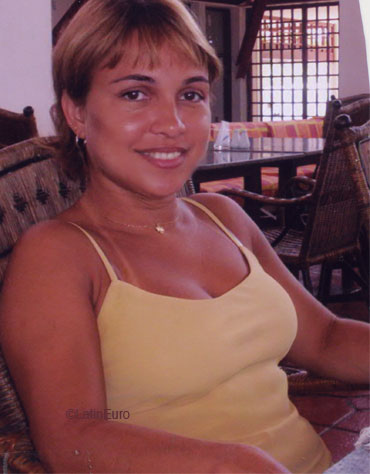 Date this beautiful Brazil girl Mercia from TERESINA B6301