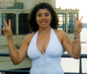 Date this lovely Brazil girl Rosineide from JOAO PESSOA B4121