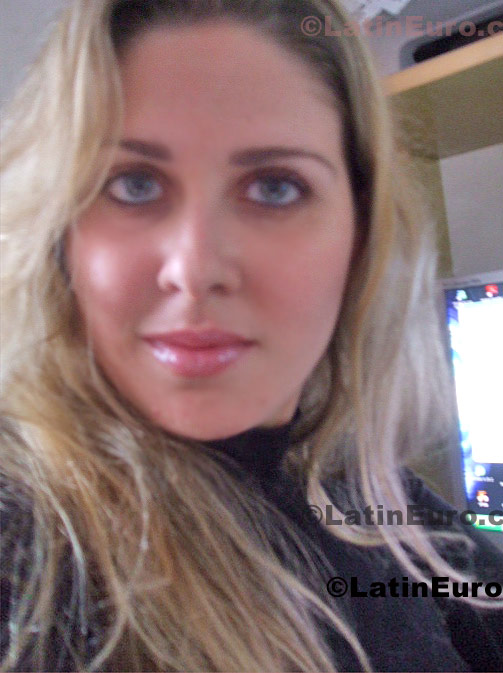 Date this young Brazil girl Denise from Sao Paulo B657