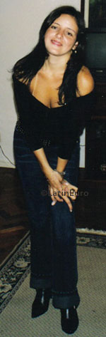 Date this attractive Brazil girl Miriam from MACAE B6871