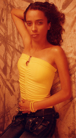 Date this sultry Brazil girl Maria from GOVERNADOR VALADARES B6873