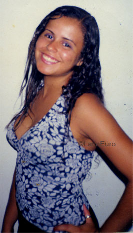 Date this passionate Brazil girl Alaine from SANTA TEREZA B6915