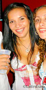 Date this voluptuous Brazil girl Ana from RONDONOPOLIS B7089