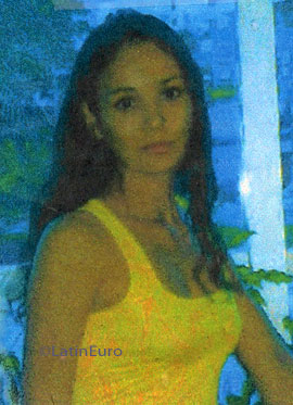 Date this fun Brazil girl Helenice from SALVADOR B7098